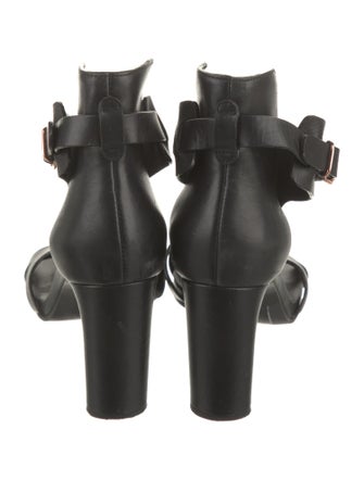 Veronique Branquinho Leather T-Strap Sandals