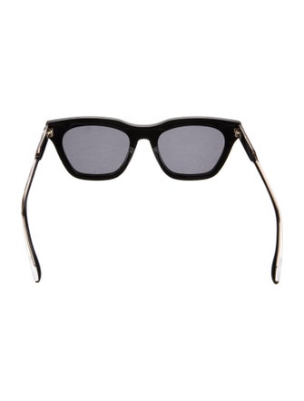Victoria Beckham Wayfarer Tinted Sunglasses