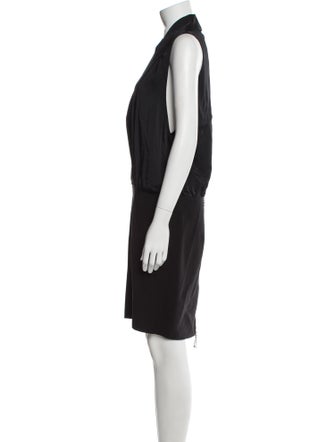 Victoria Beckham V-Neck Knee-Length Dress