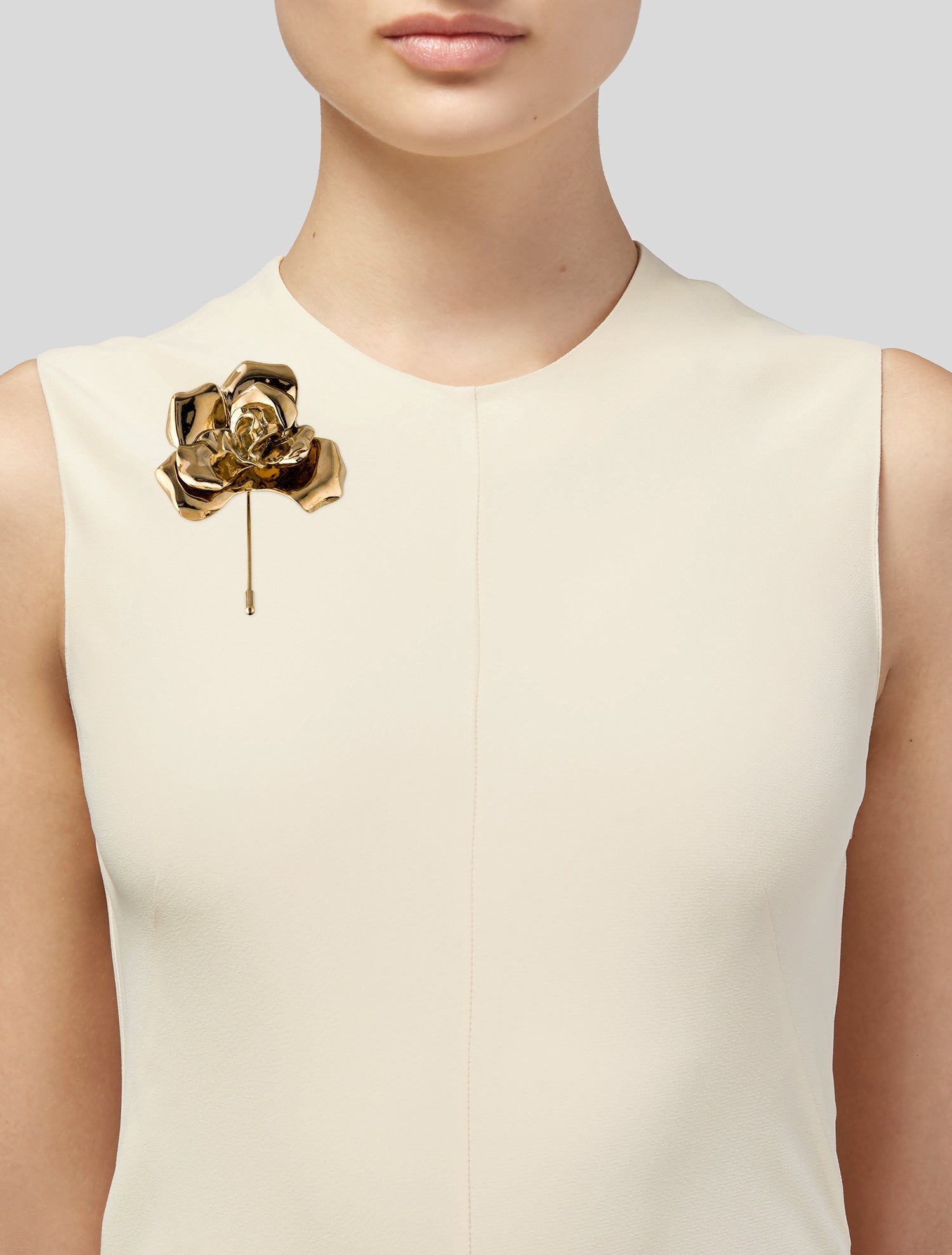Victoria Beckham Flower-Motif Pin Brooch