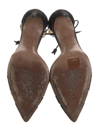 Valentina Carrano Suede Colorblock Pattern Pumps