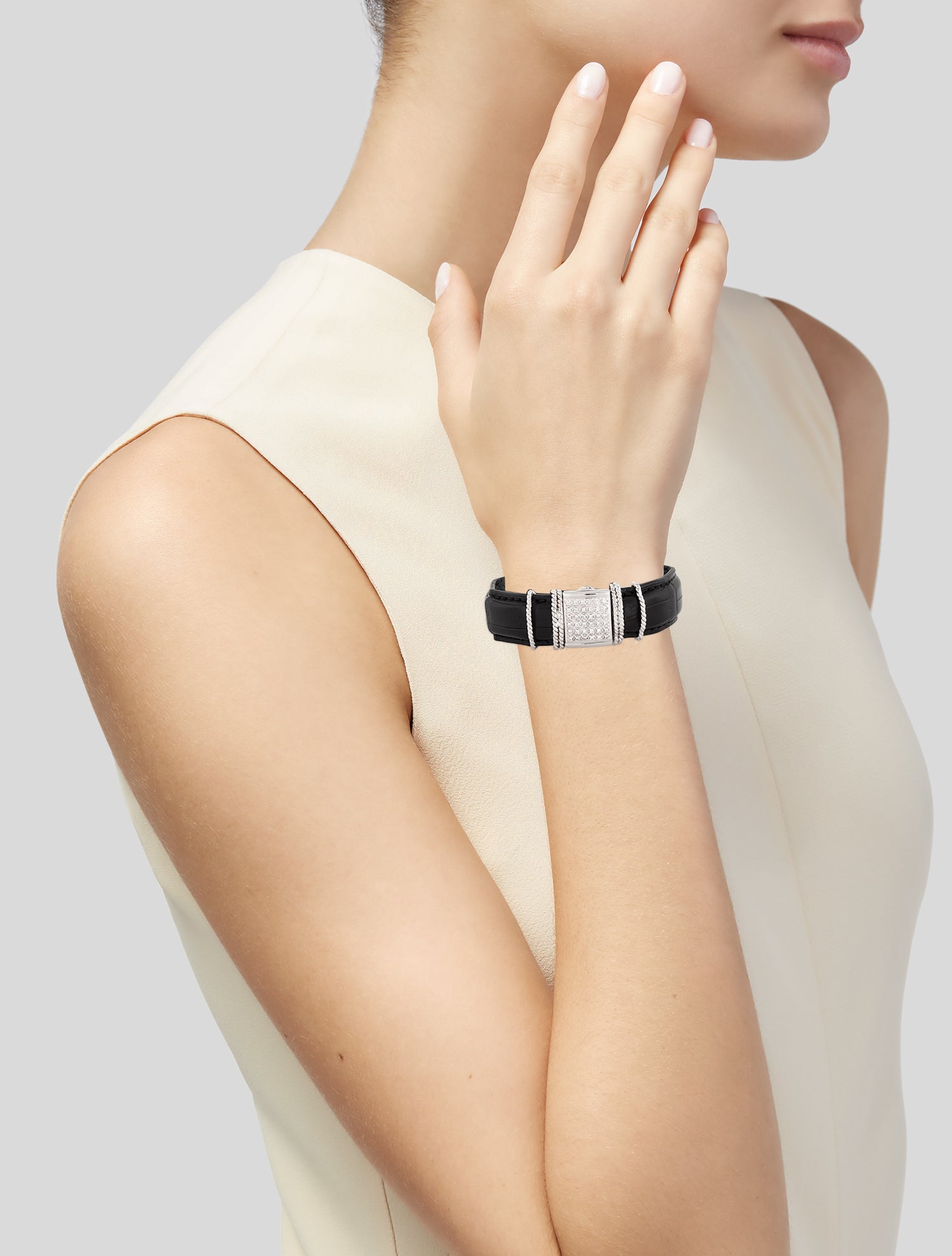 Cassis 18K Alligator & Diamond Station Bracelet