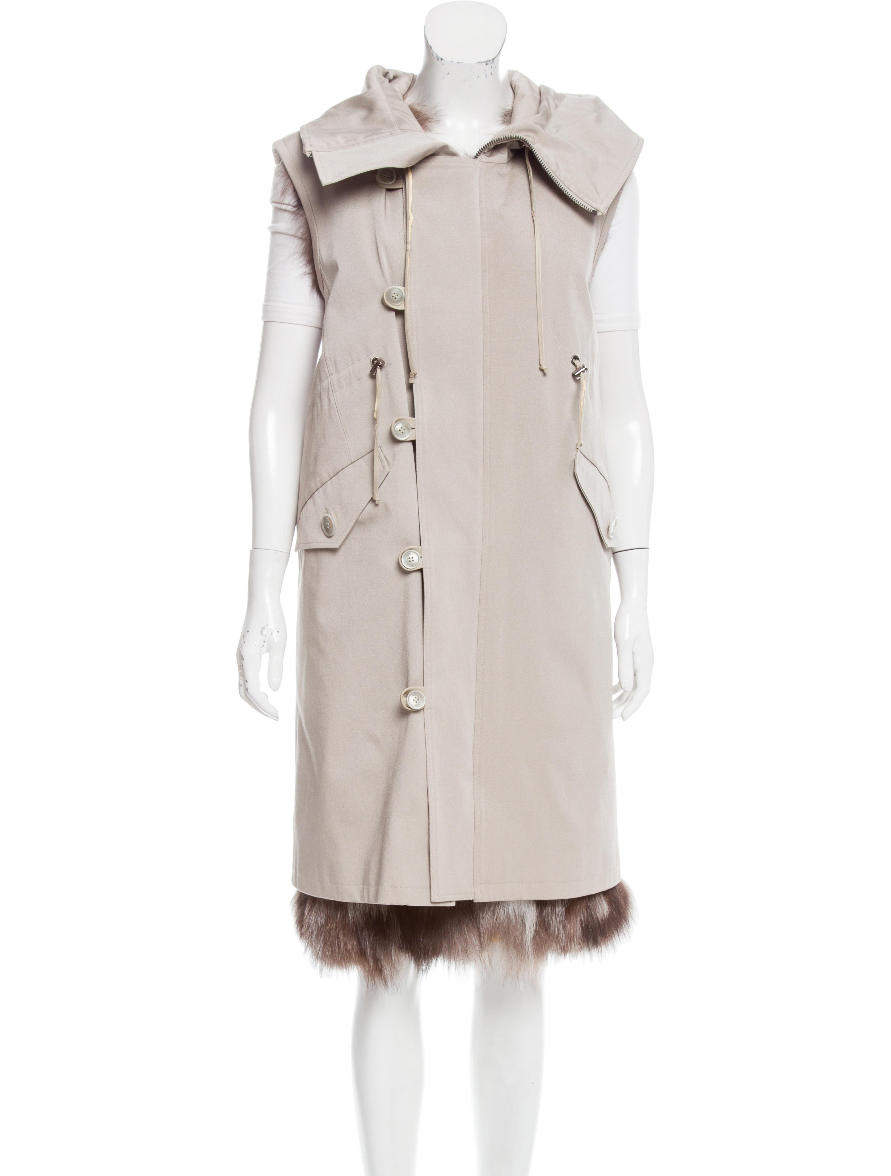 Vera Wang Long Line Fur Vest - Coats - VER27075 | The RealReal