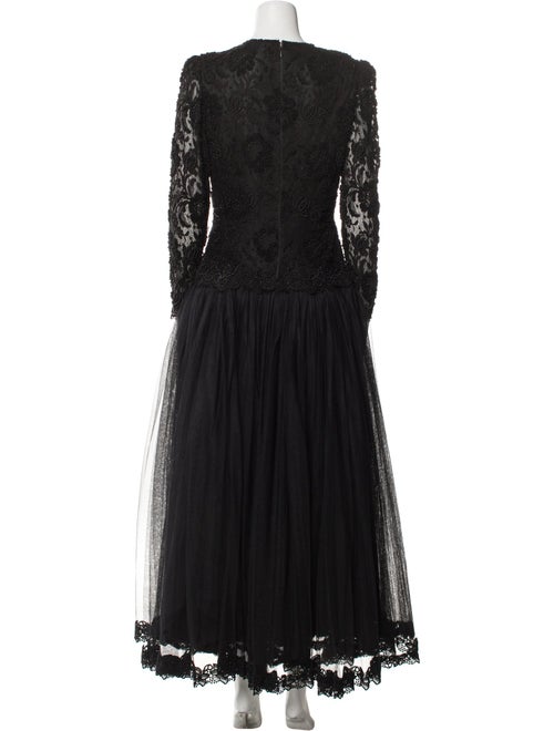 Vera Wang Crew Neck Long Dress