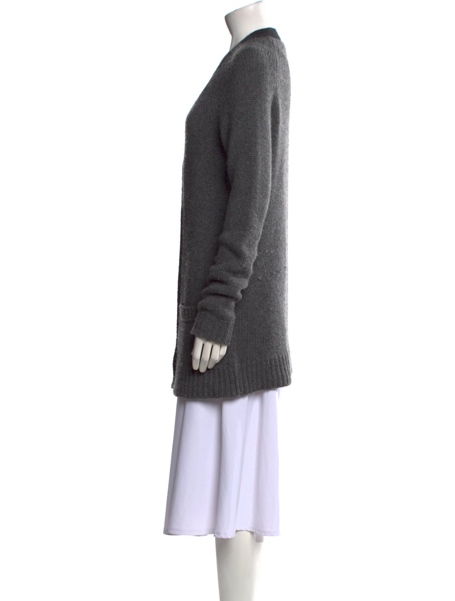 Vera Wang Cashmere V-Neck Sweater
