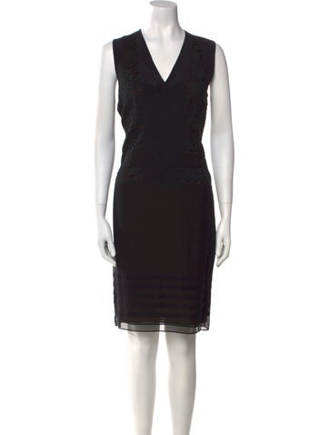 Vera Wang Dresses V-Neck Knee-Length Dress US 6 | M
