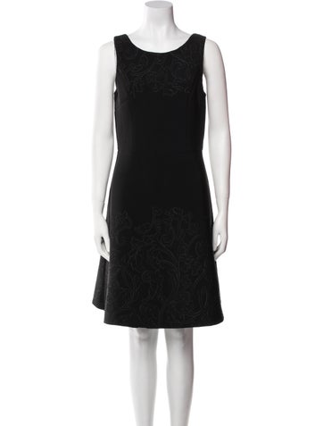 Vera Wang Dresses Scoop Neck Mini Dress M