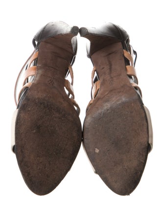 Vera Wang Leather Colorblock Pattern Sandals