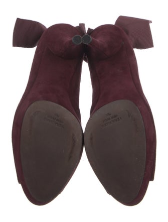 Vera Wang Suede Pumps