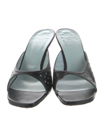 Vera Wang Leather Slides