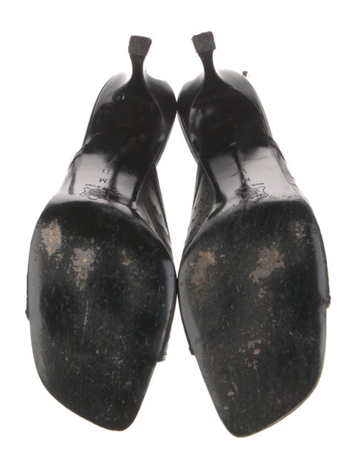 Vera Wang Leather Slides