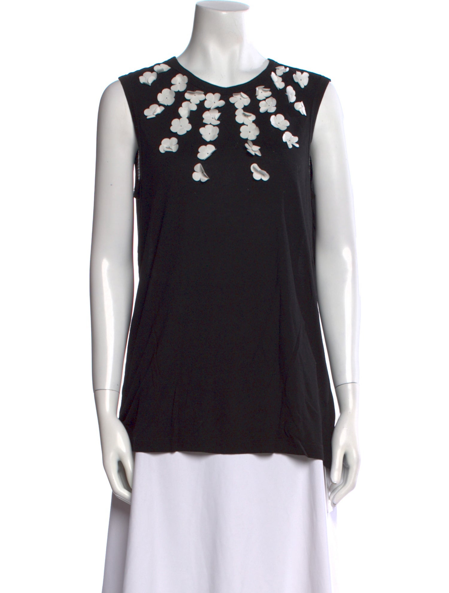 Vera Wang Crew Neck Sleeveless Top