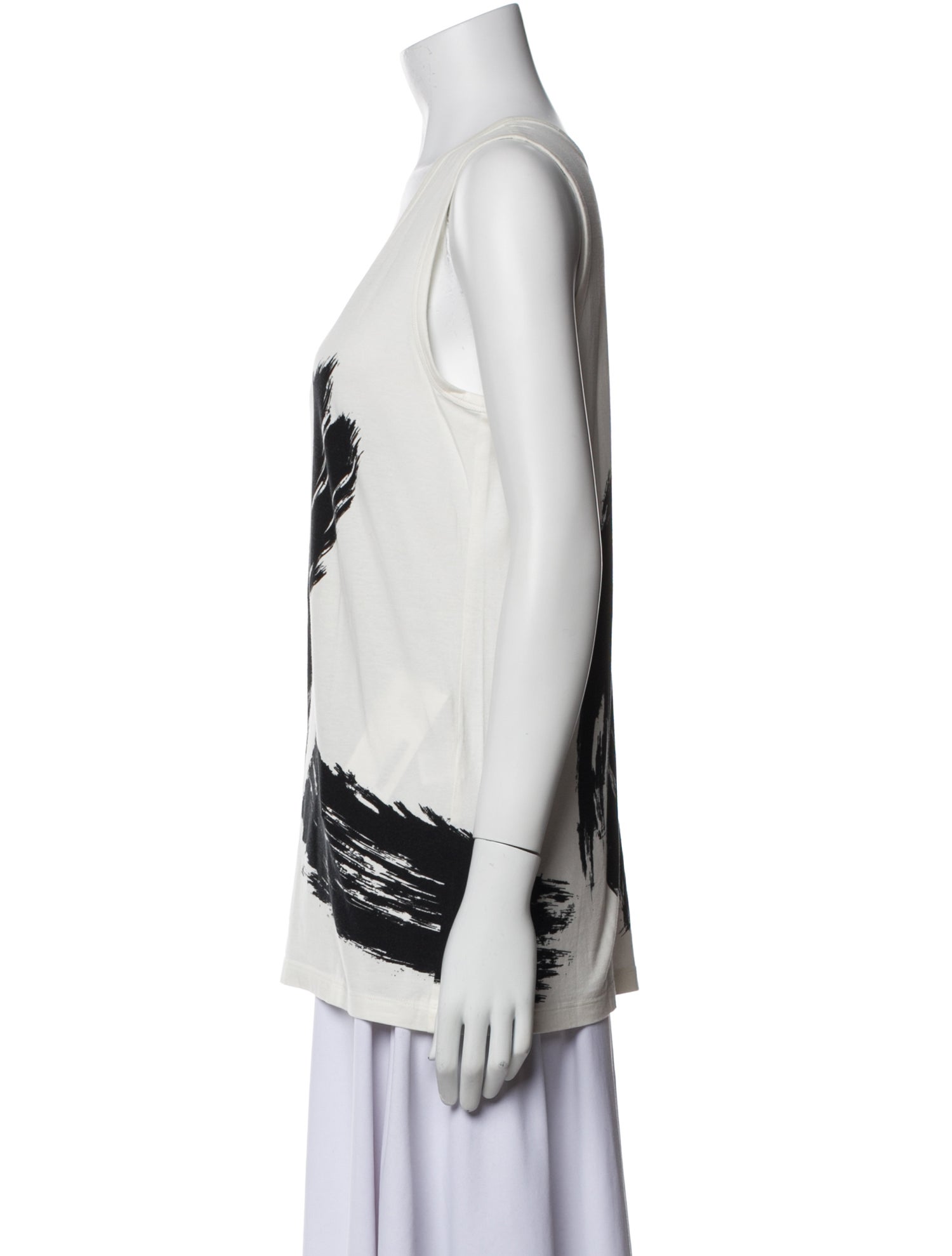 Vera Wang Graphic Print Scoop Neck Top