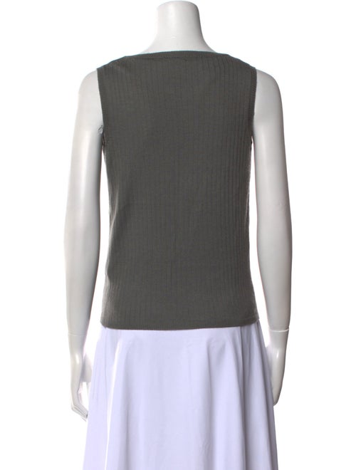Vera Wang Cashmere V-Neck Sweater