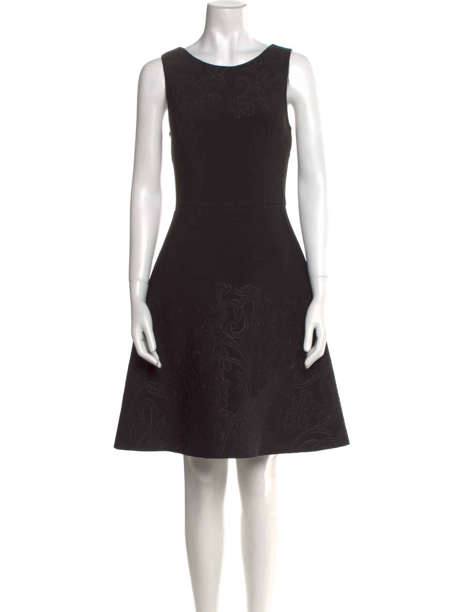 Vera Wang Scoop Neck Knee-Length Dress