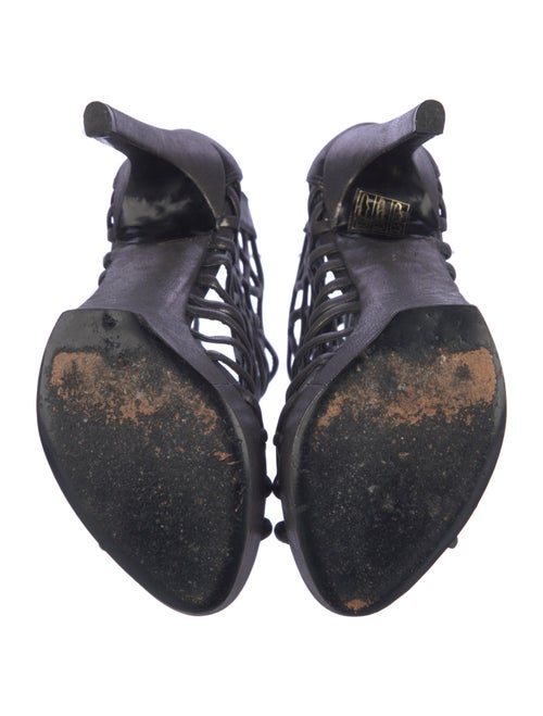 Vera Wang Leather Gladiator Sandals