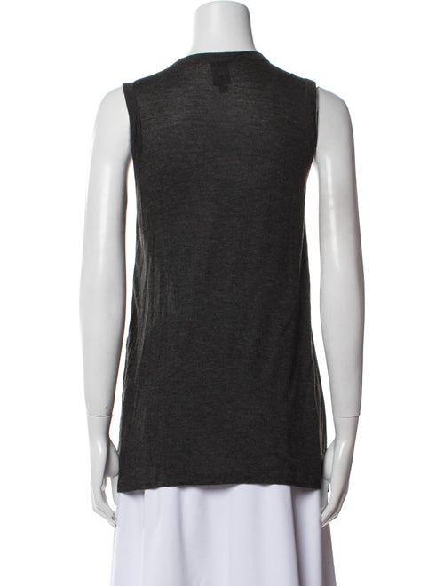 Vera Wang Scoop Neck Sleeveless Top