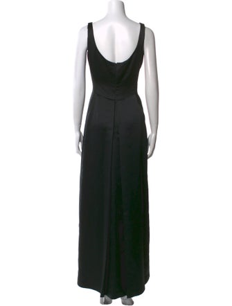 Vera Wang Square Neckline Long Dress