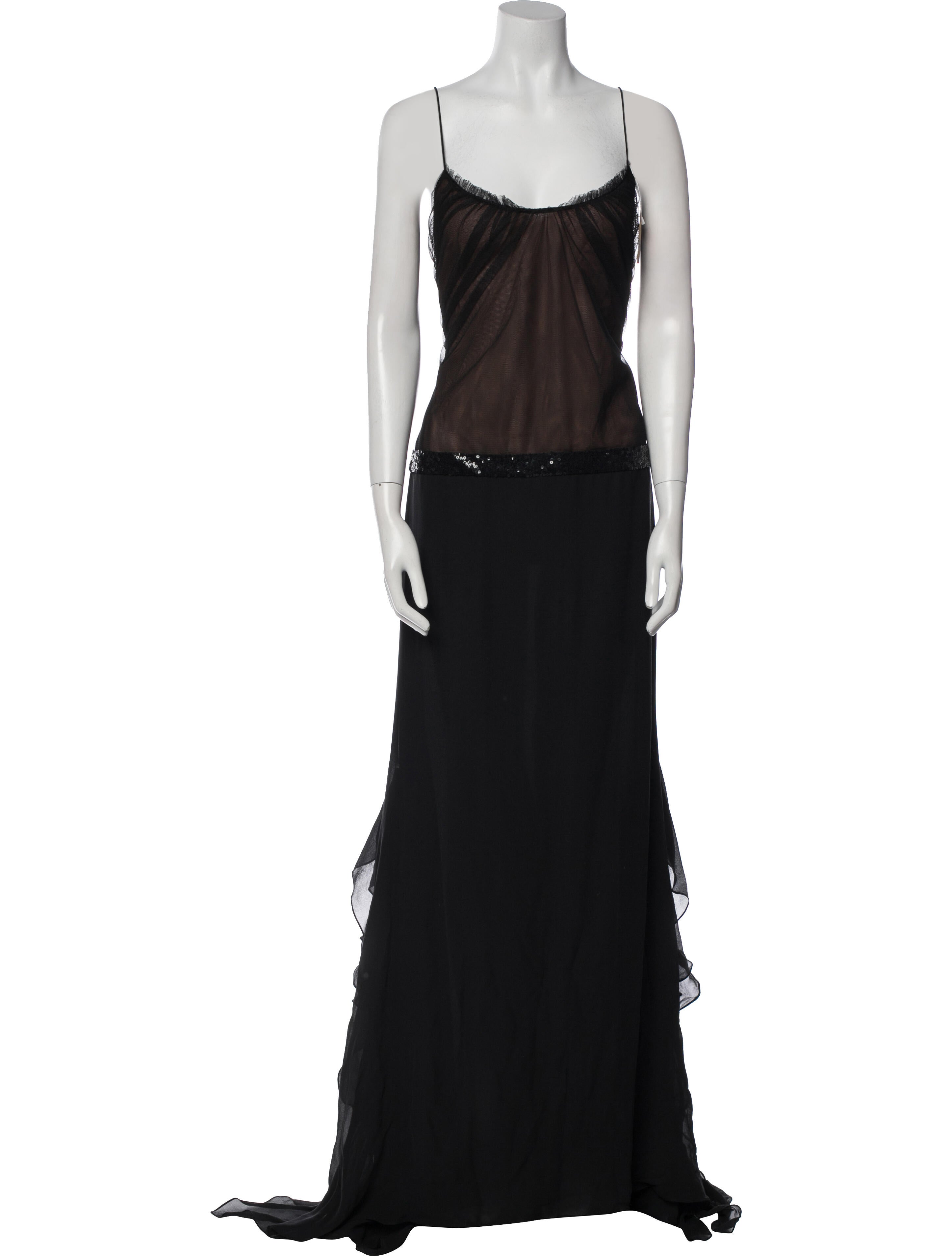 Vera Wang Scoop Neck Long Dress