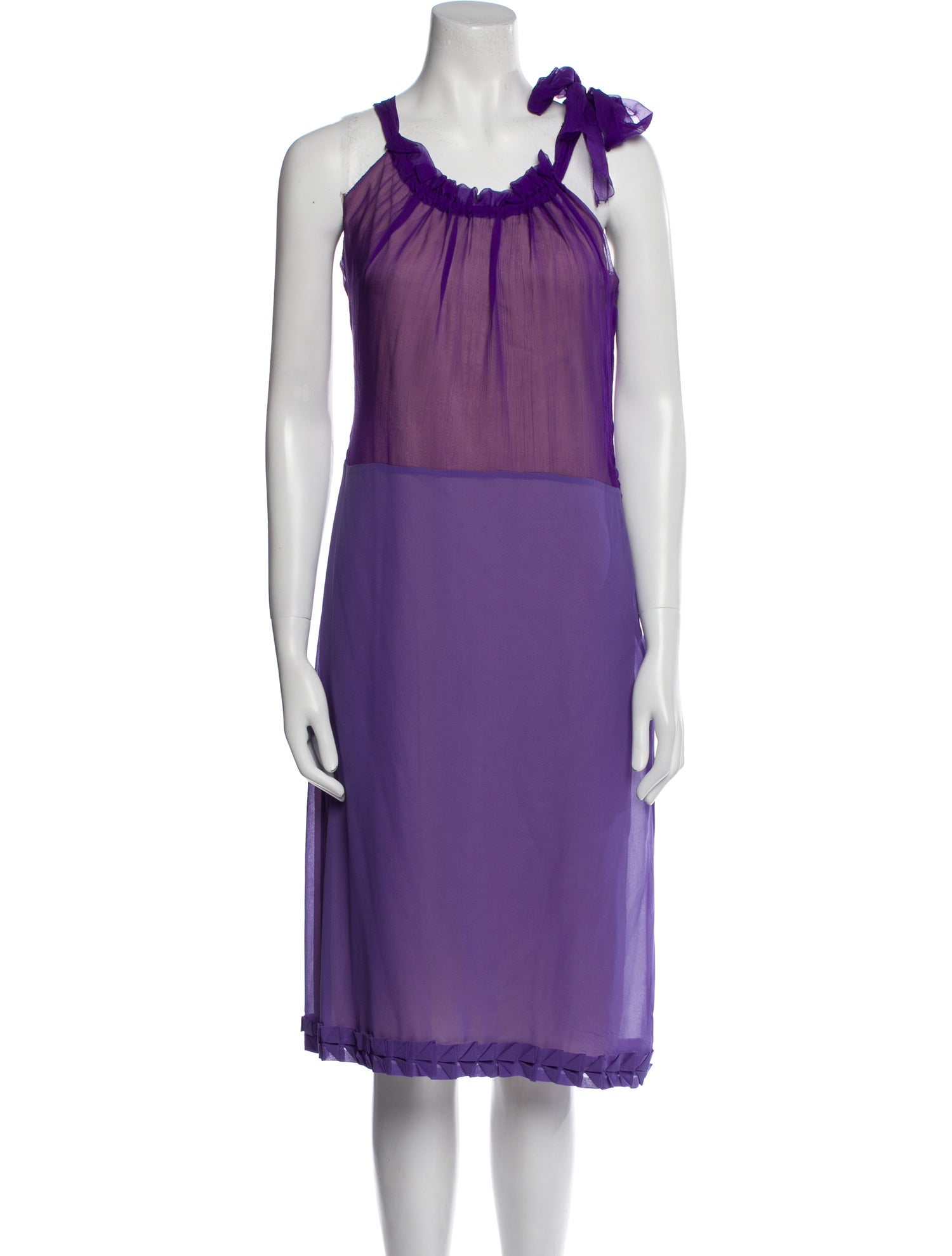 Vera Wang Scoop Neck Knee-Length Dress