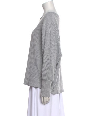 Vera Wang Scoop Neck Sweater