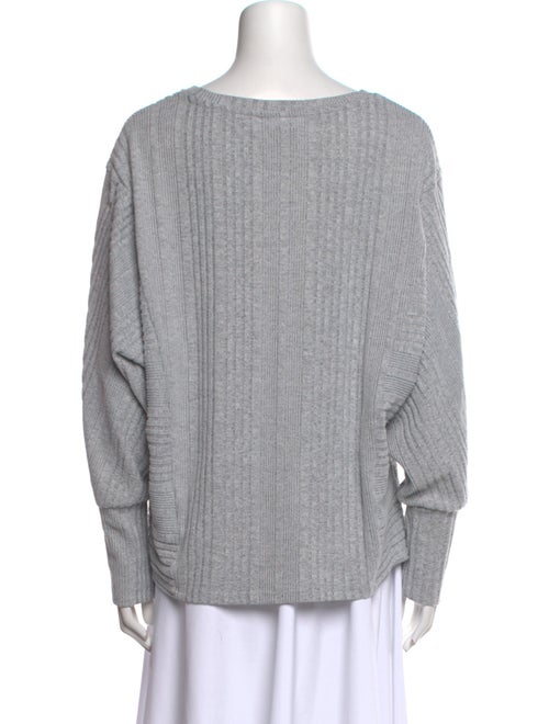 Vera Wang Scoop Neck Sweater