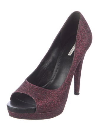 Vera Wang Glitter Glitter Accents Pumps