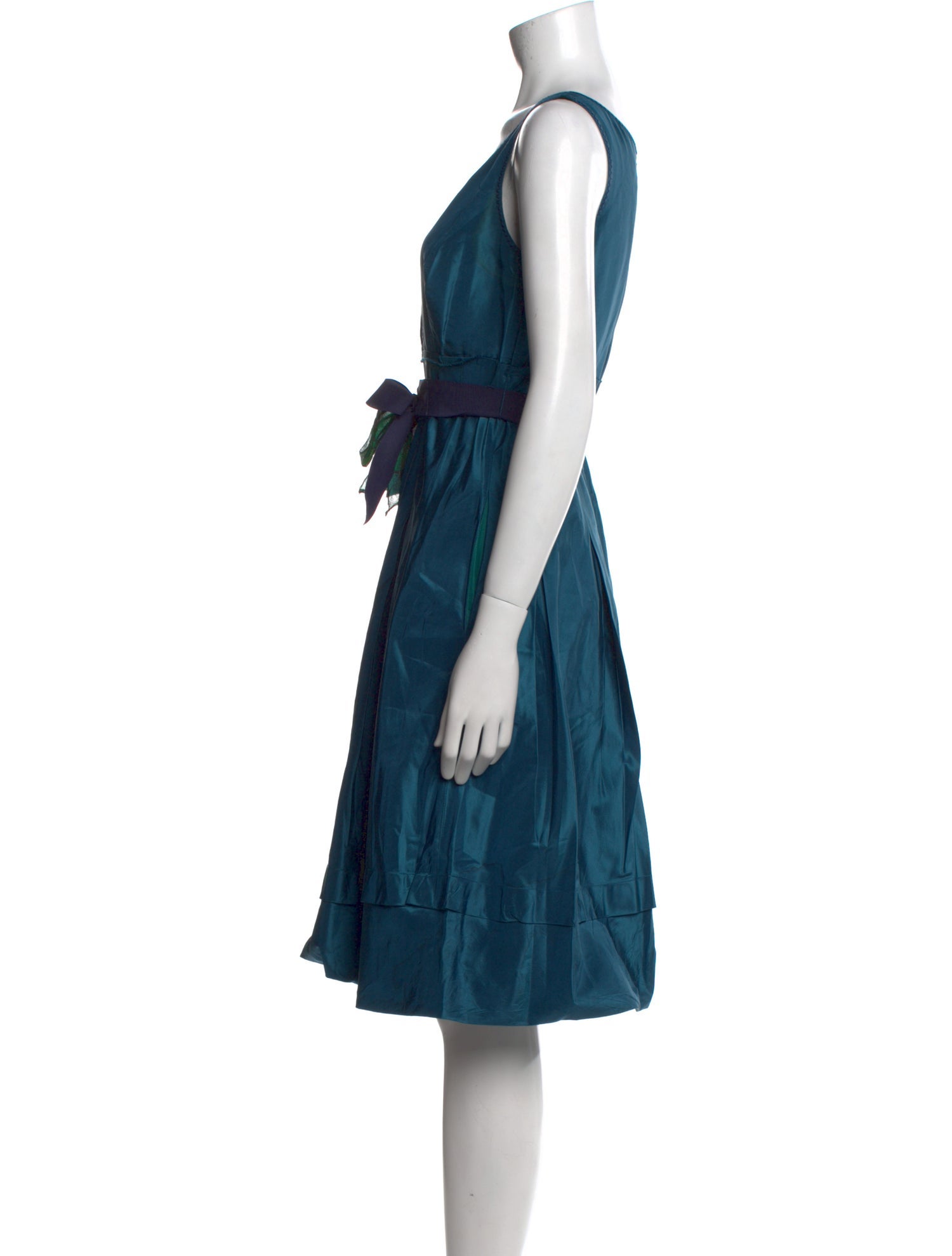 Vera Wang Silk Knee-Length Dress