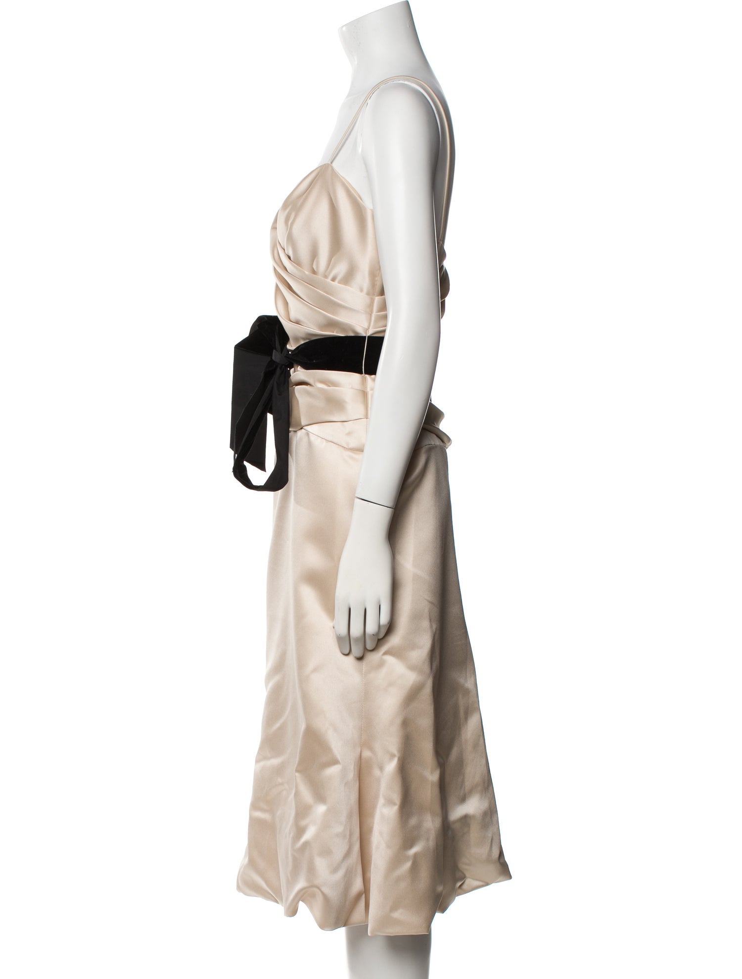 Vera Wang V-Neck Long Dress