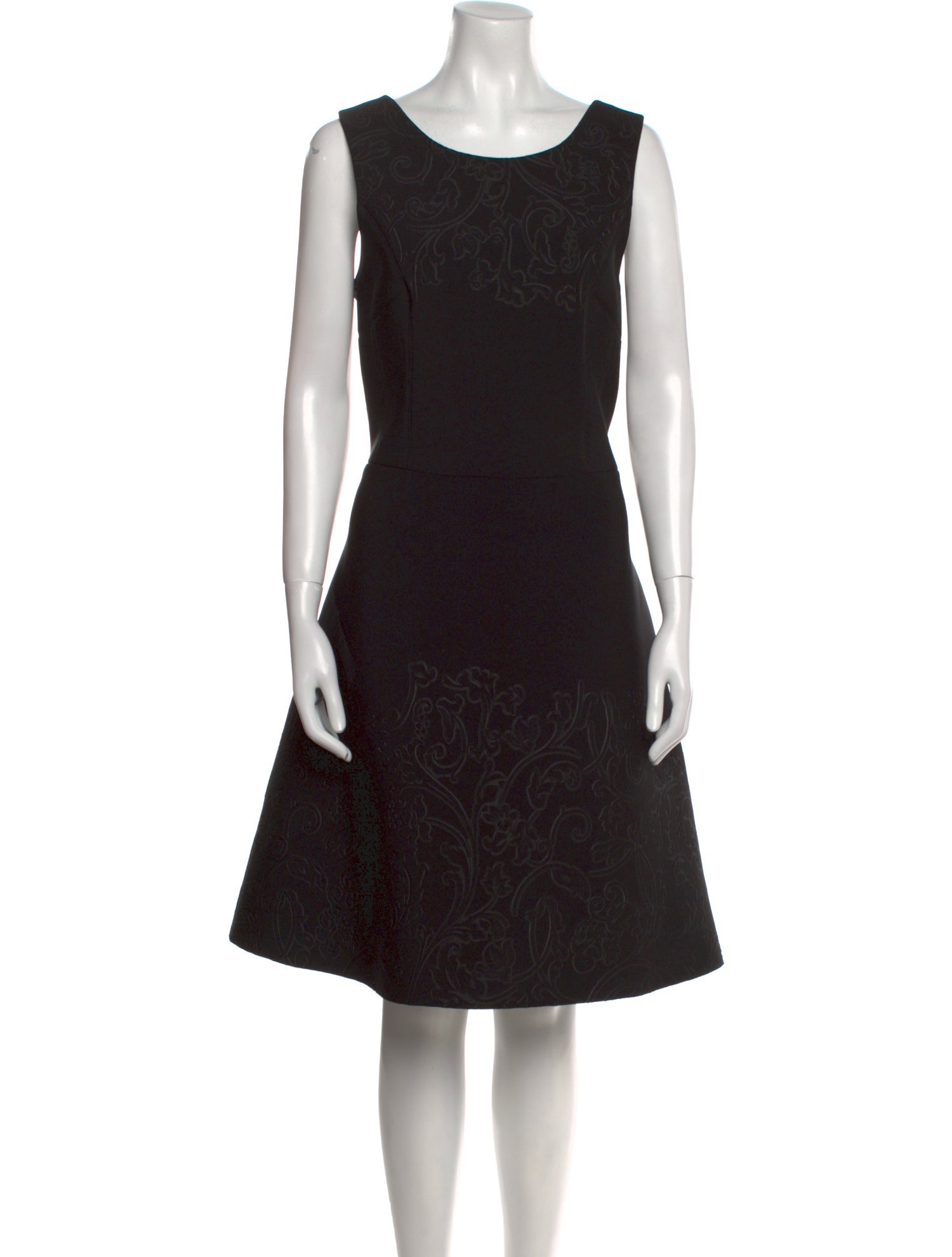 Vera Wang Scoop Neck Knee-Length Dress