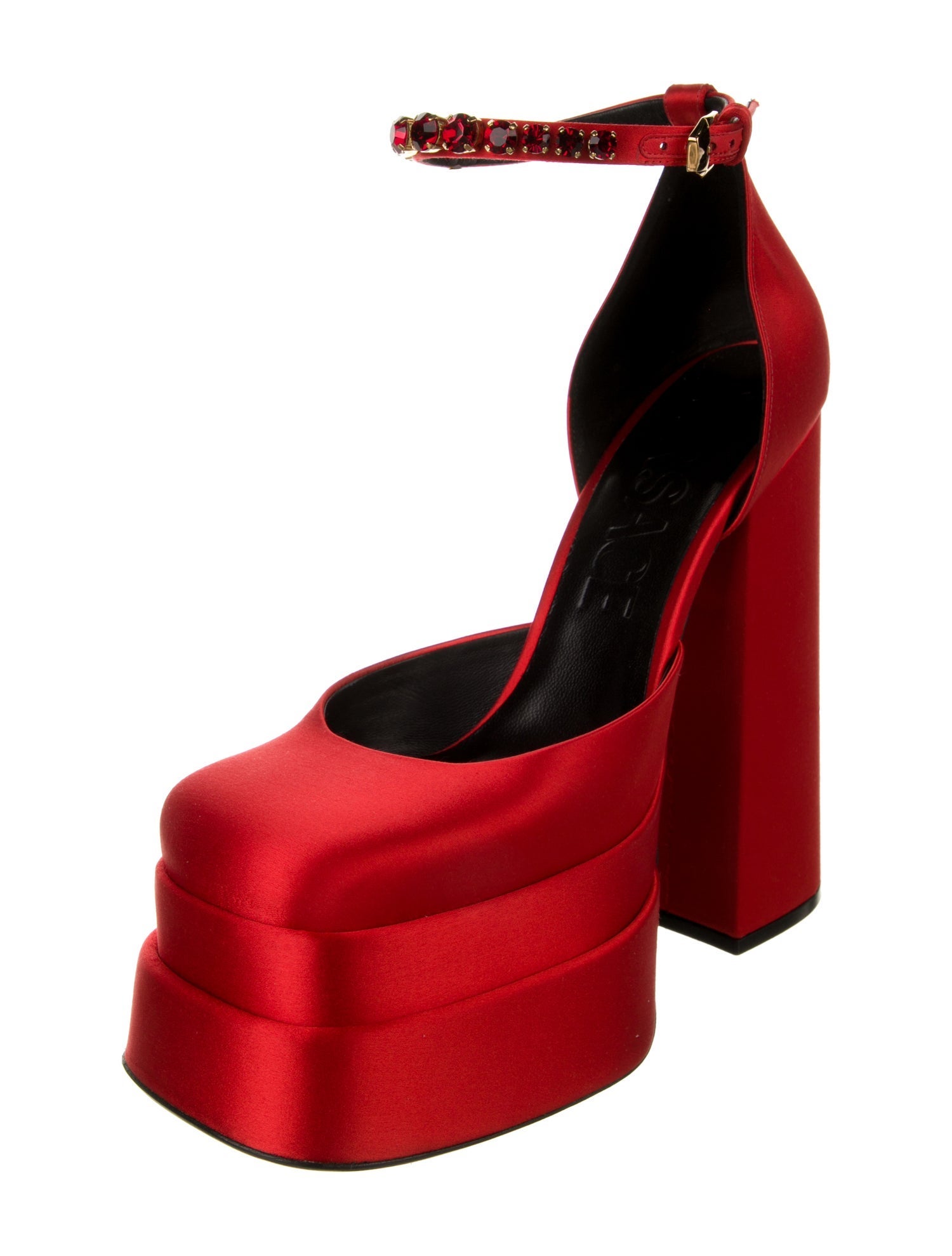 Women's Designer Pumps on Sale The RealReal