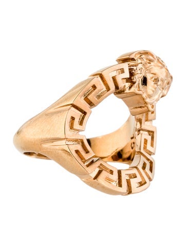 Versace Cocktail Ring Greca Wave 1.75 | 15