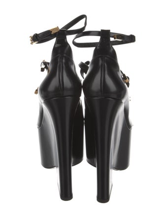 Versace Leather Pumps