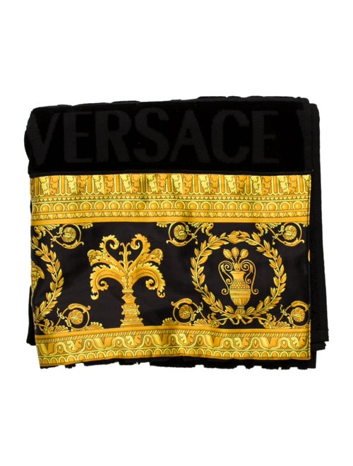 Versace I ♡ Baroque Hand Towel