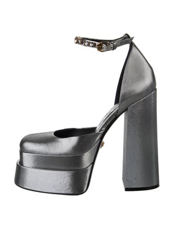 Versace Medusa Insignia Crystal Embellishments D'Orsay Pumps