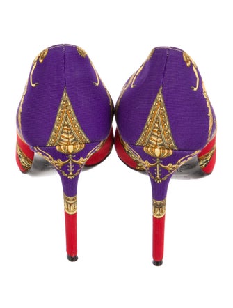 Versace Medusa Insignia Pumps