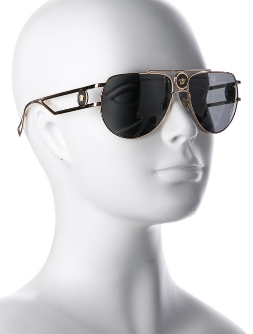 Versace mod 2213 Medusa Insignia Sunglasses