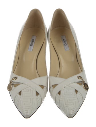 Versace Medusa Insignia Leather Pumps