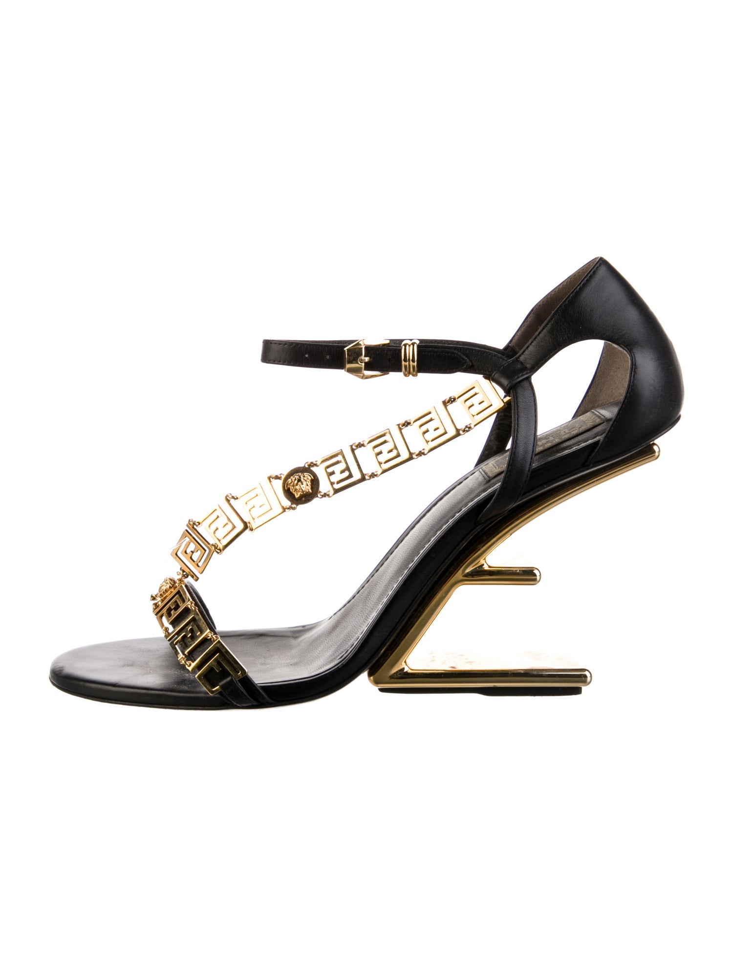 Fendace Leather T-Strap Sandals