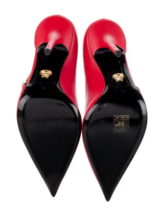 Versace Medusa Insignia Leather Pumps