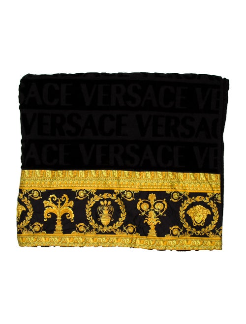 Versace I ♡ Baroque Bath Sheet
