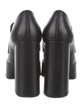 Versace Medusa Insignia Leather Pumps