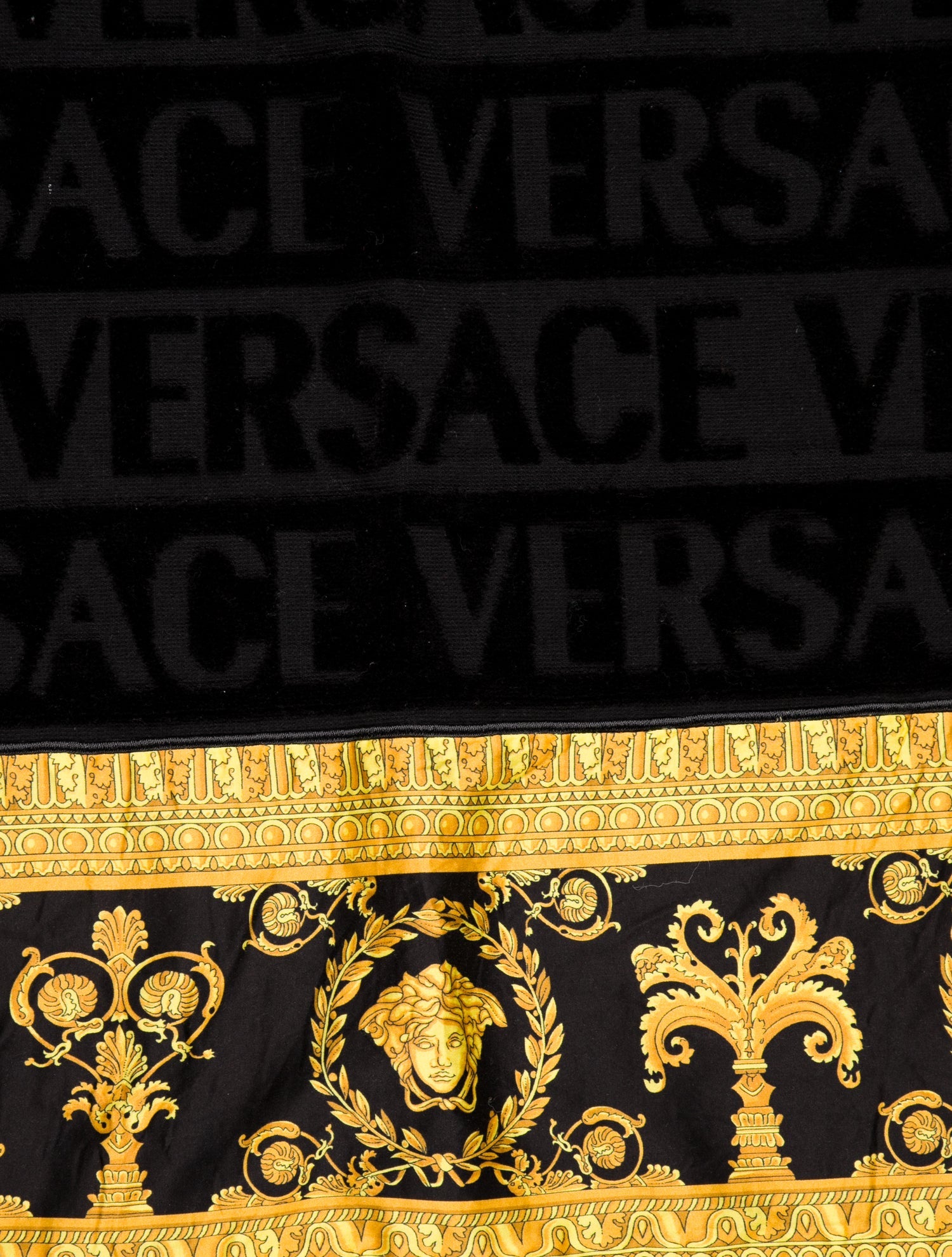 Versace I ♡ Baroque Bath Sheet