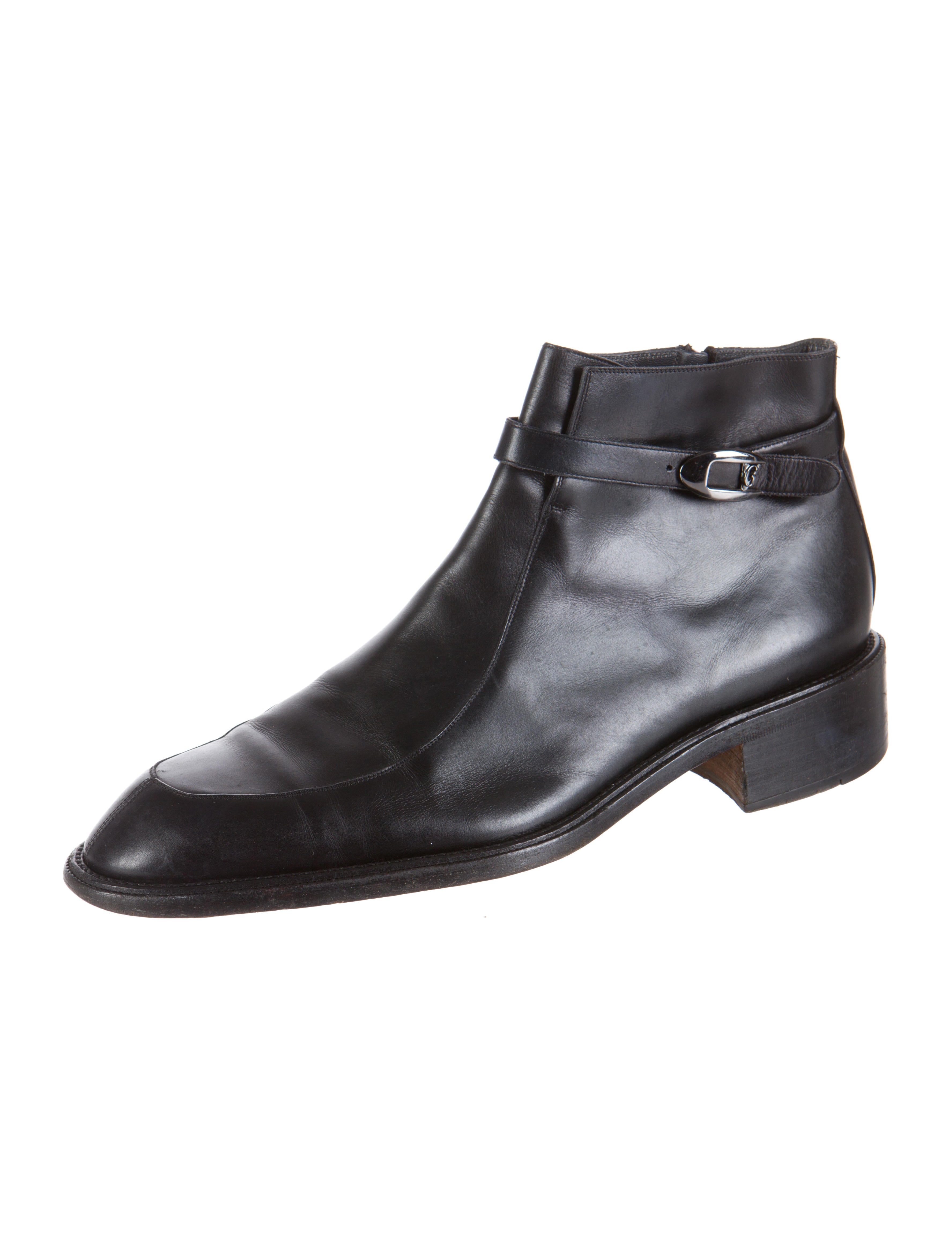 versace boots versace ankle boots shoes ves24231 the realreal versace boots versace ankle boots shoes ves24231 the realreal