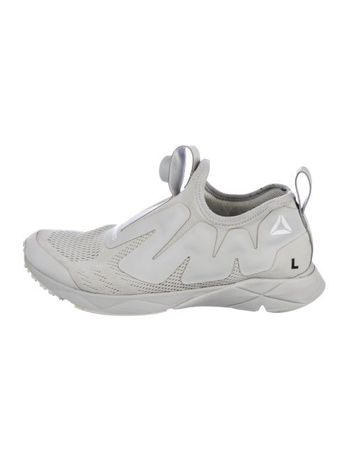 Vetements x Reebok Pump Supreme Sneakers grey