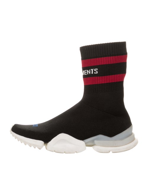 Vetements x Reebok Running Sneakers black