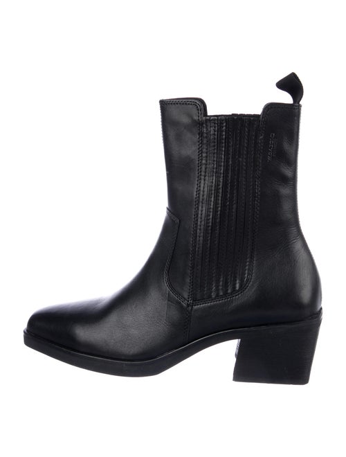 Vagabond House Leather Chelsea Boots Black