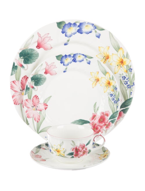 Villeroy & Boch 54-Piece Flora Bella Tableware Set