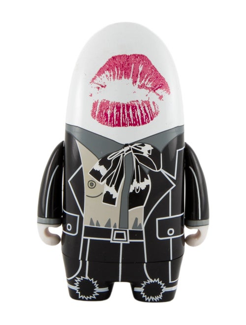 Visionaire 45: More Toys