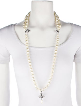 Vivienne Westwood Three Row Pearl Drop Choker
